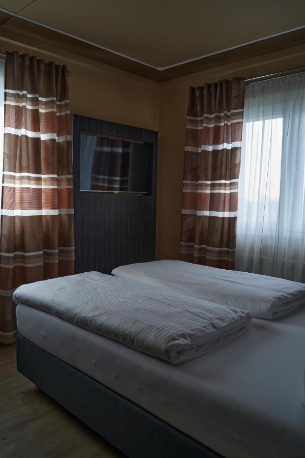 Hotel Auszeit Im Euro Rastpark Гуксхаген Екстериор снимка